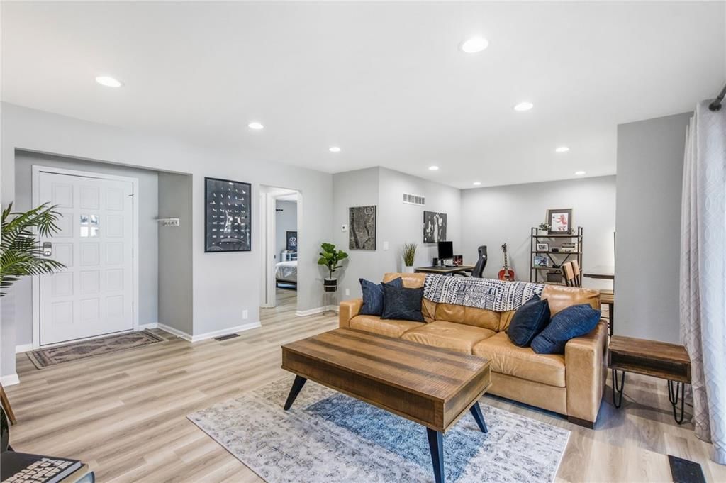 7405 W 102nd Court — photo 7