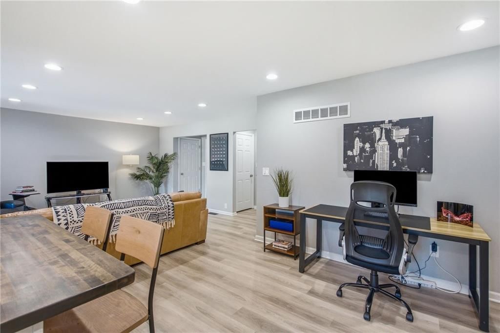 7405 W 102nd Court — photo 10