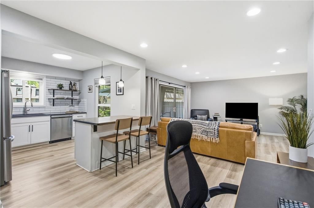 7405 W 102nd Court — photo 11