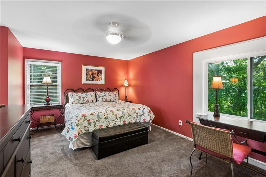 10211 Broadmoor Street — photo 13