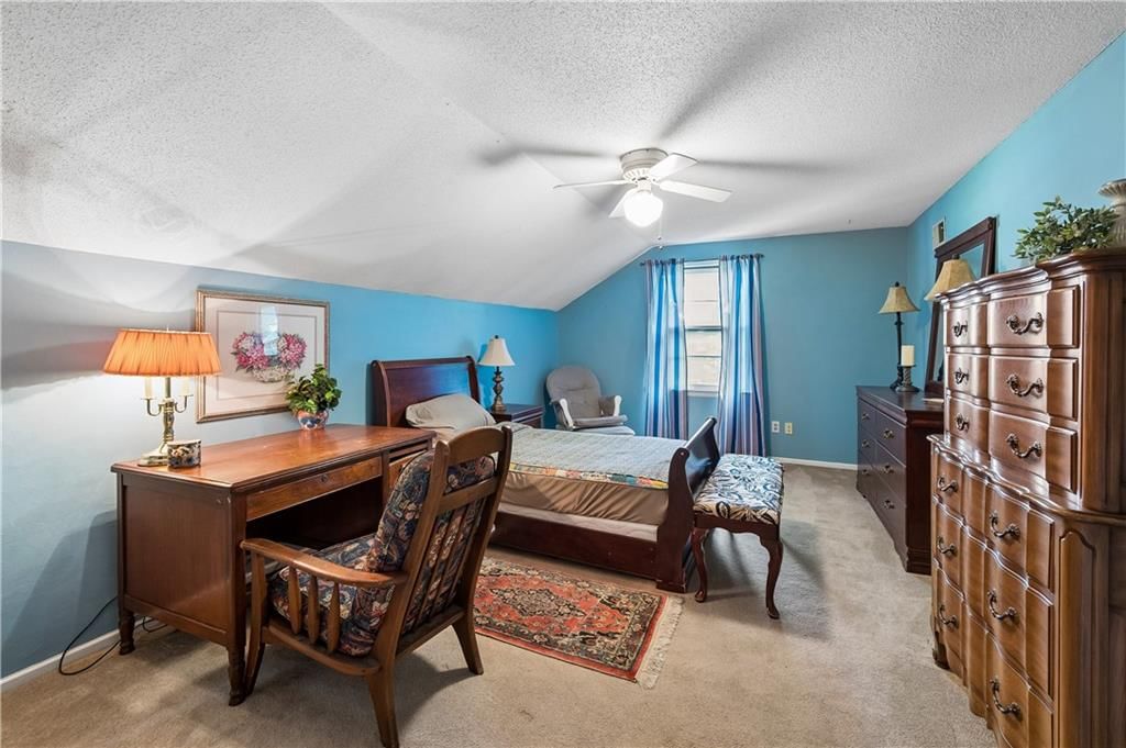 10211 Broadmoor Street — photo 22