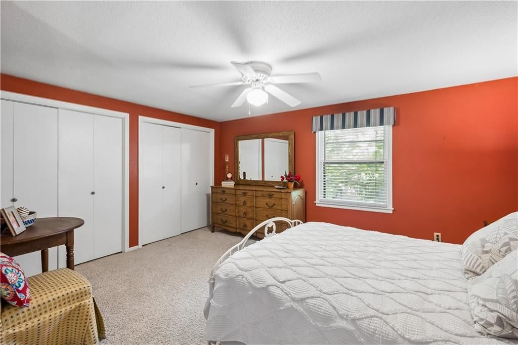 10211 Broadmoor Street — photo 23