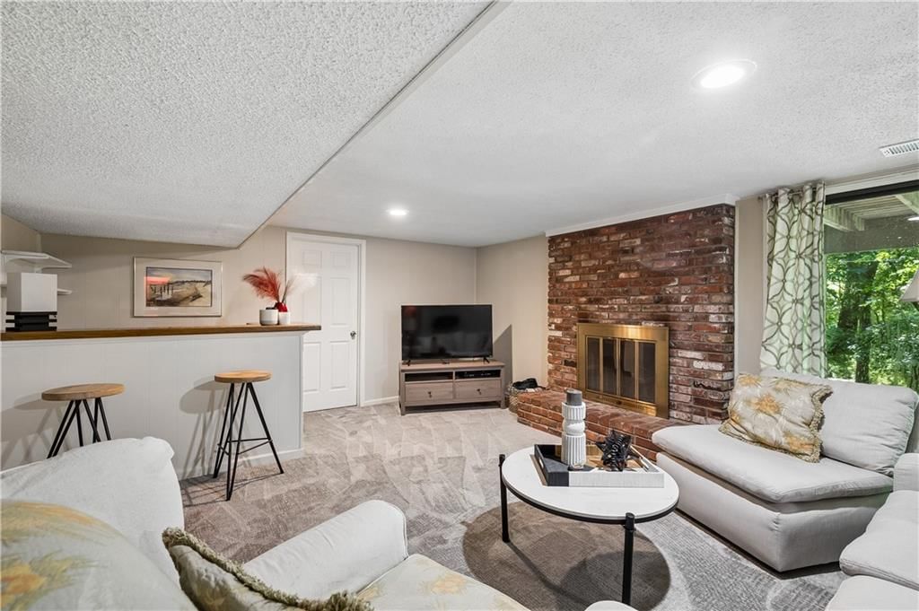 10211 Broadmoor Street — photo 29