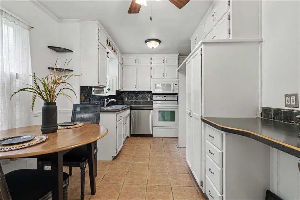 5416 W 51 Street — photo 9