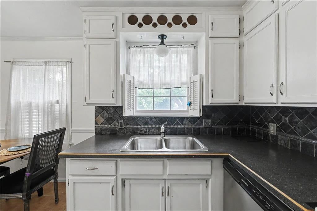 5416 W 51 Street — photo 10