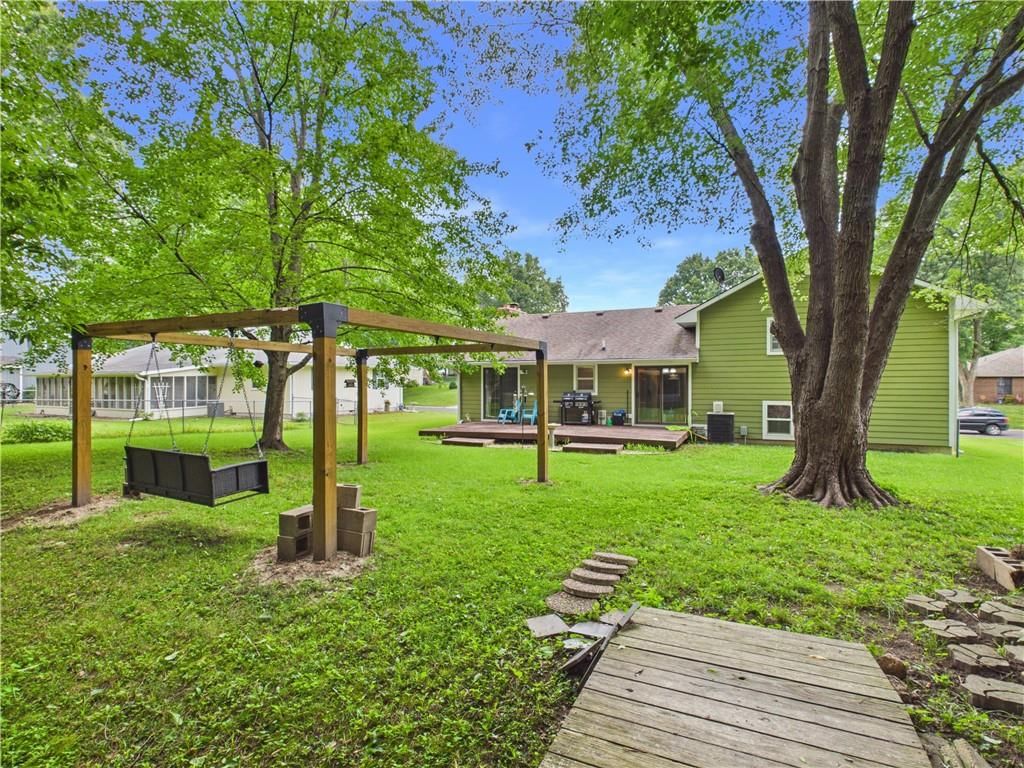2900 Jerome Drive — photo 37