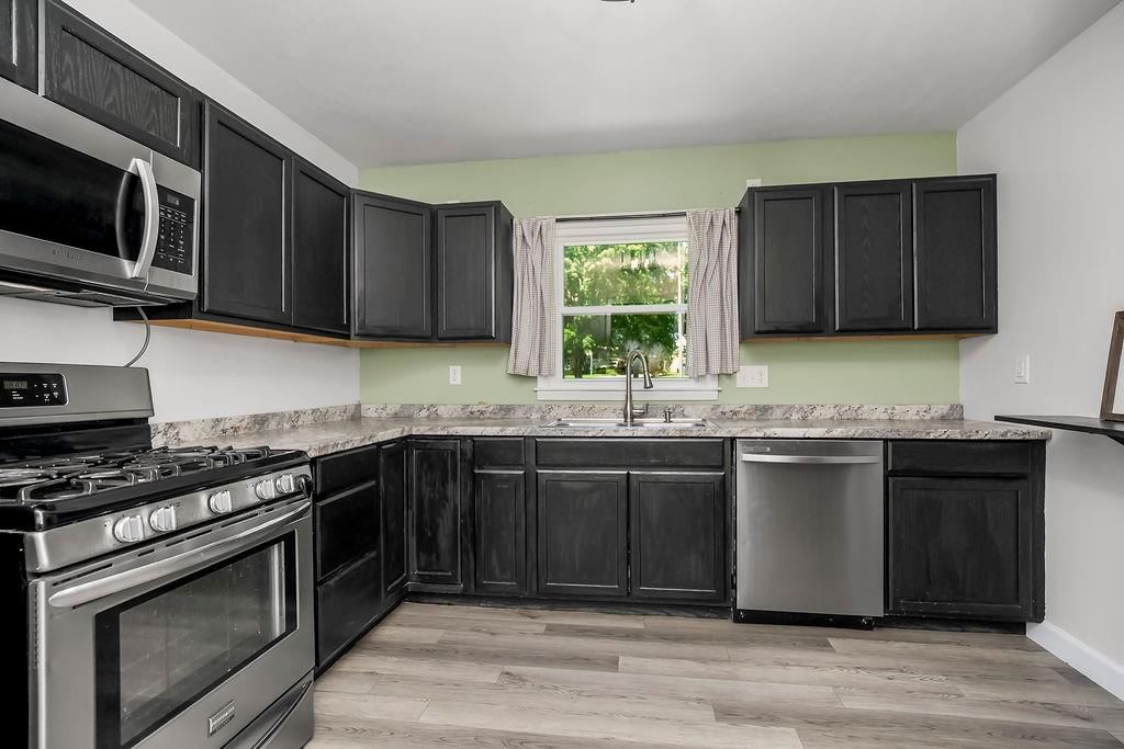 3437 N Chelsea Avenue — photo 9