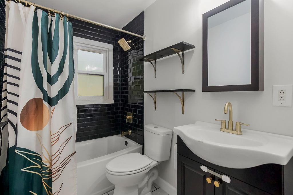 3437 N Chelsea Avenue — photo 15
