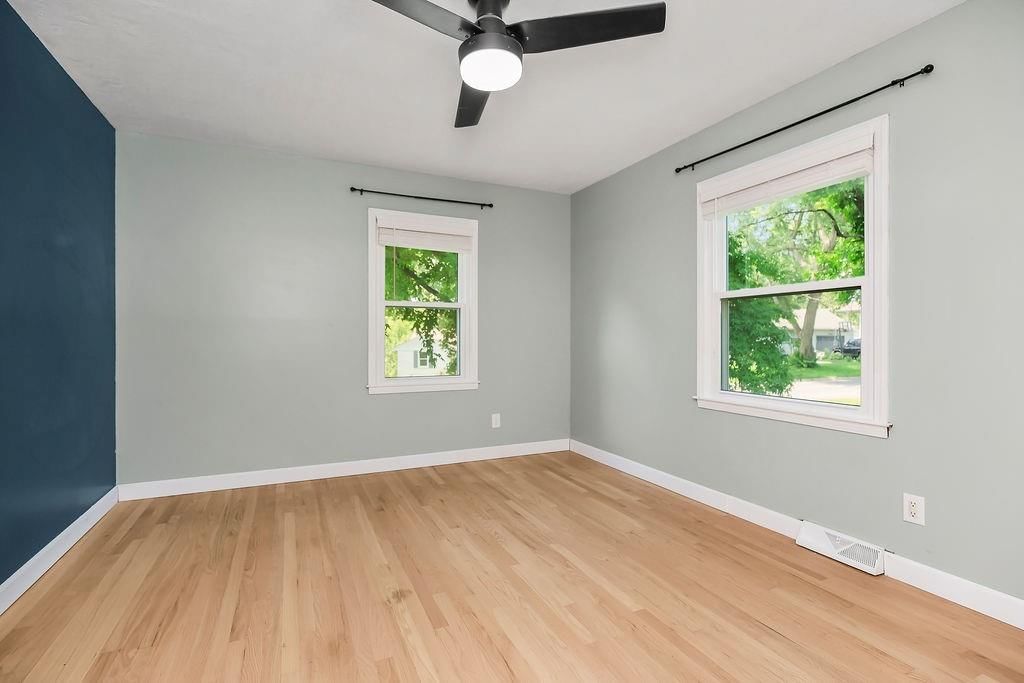 3437 N Chelsea Avenue — photo 16