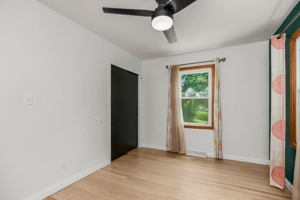 3437 N Chelsea Avenue — photo 19