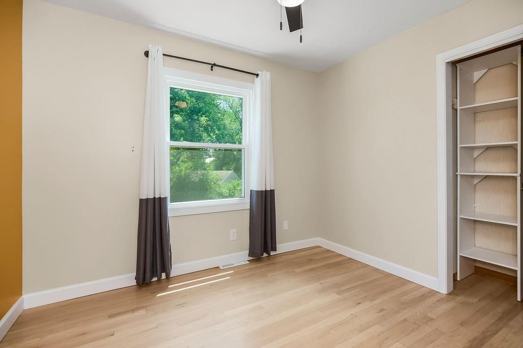 3437 N Chelsea Avenue — photo 21