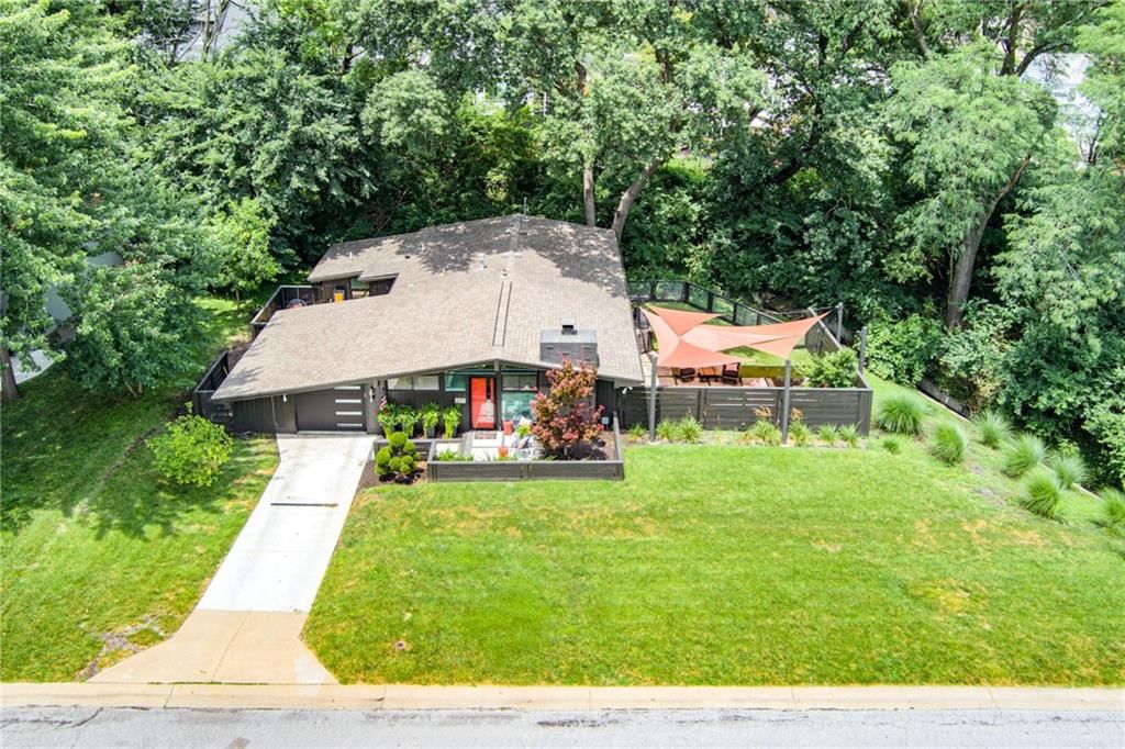 2204 W 71 Terrace — photo 11
