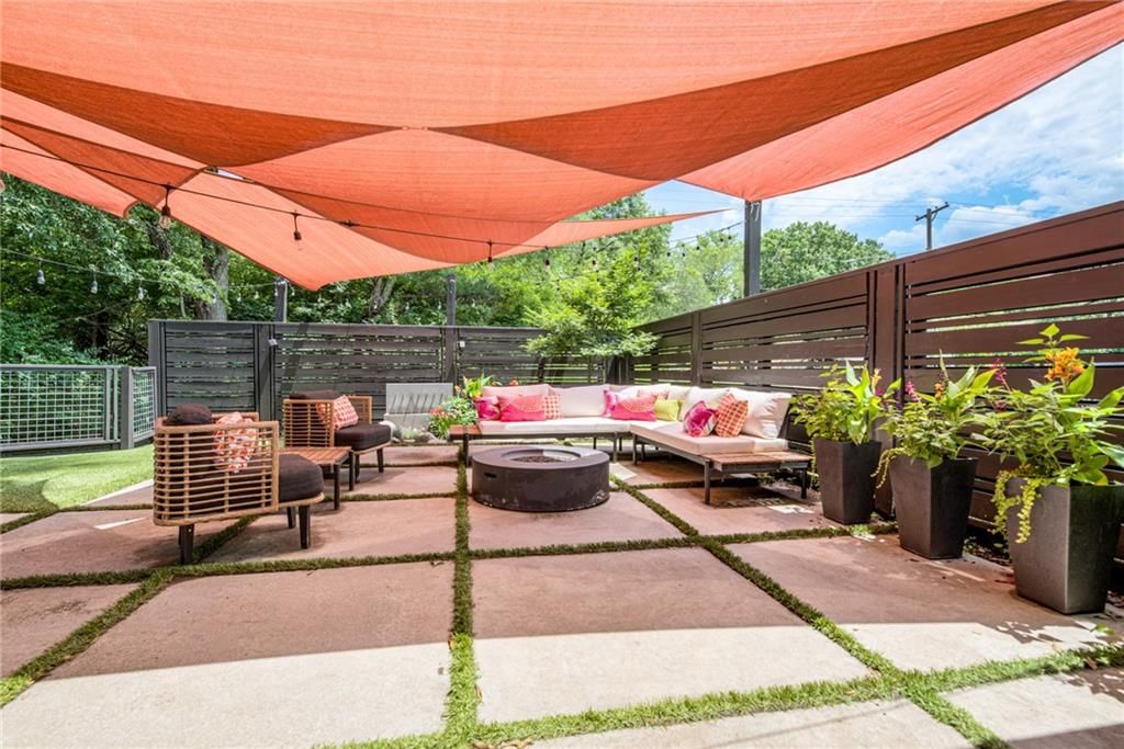 2204 W 71 Terrace — photo 37