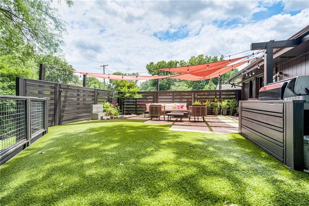2204 W 71 Terrace — photo 46
