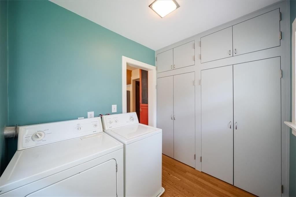 5733 Kenwood Avenue — photo 17