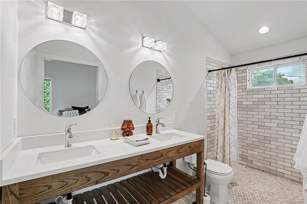 22 W 78th Terrace — photo 13