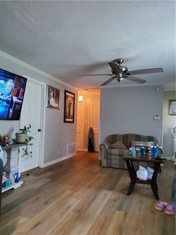 4401 Claudine Lane — photo 20