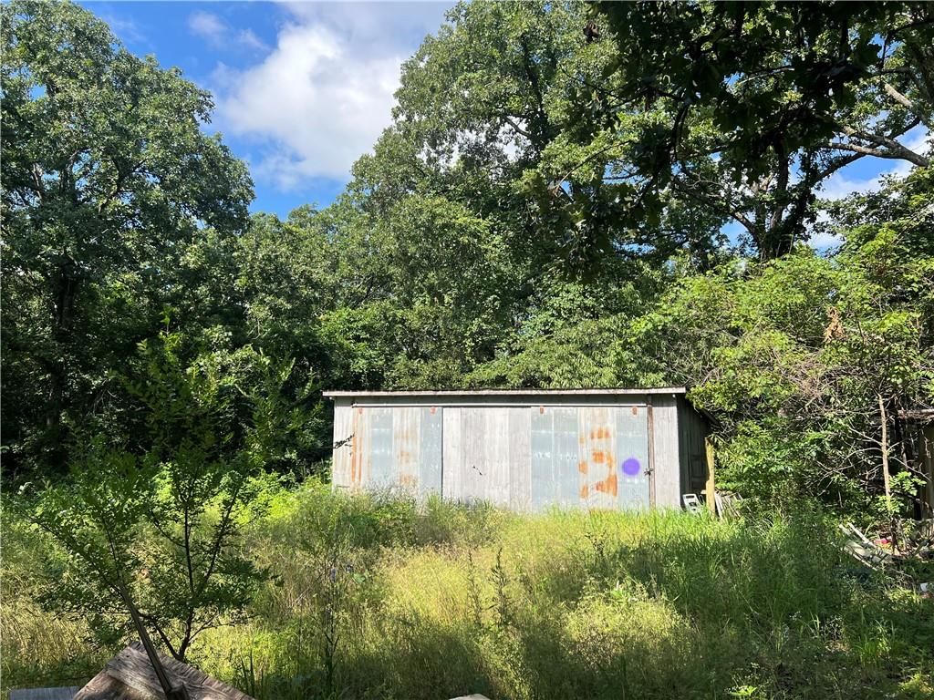 647 NE 185 PVT Road, Osceola, MO