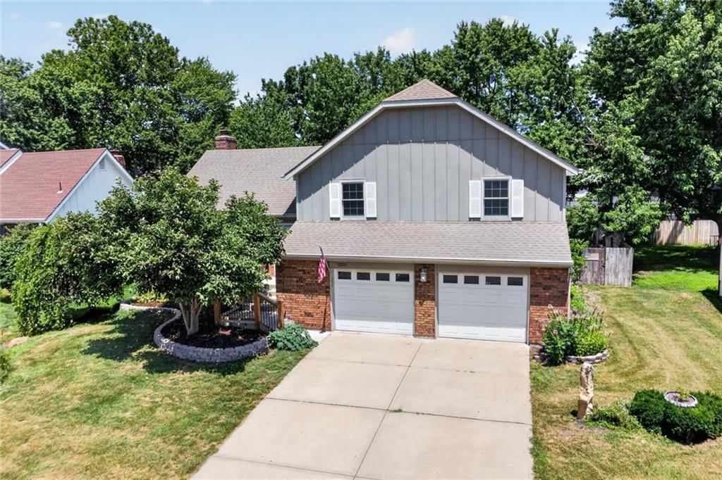 1200 E Layton Drive — photo 1