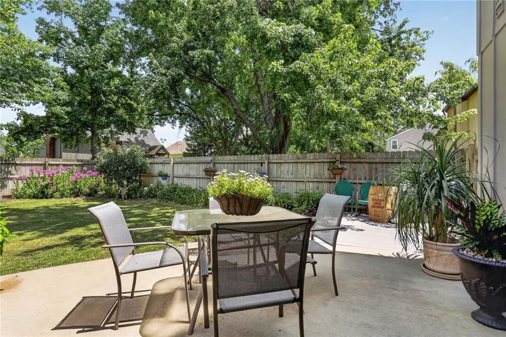 1200 E Layton Drive — photo 23