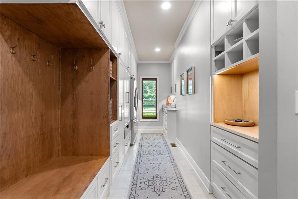 301 NW Rockhill Circle — photo 32