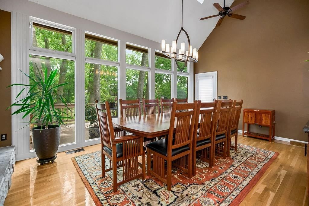 7815 N Revere Drive — photo 9