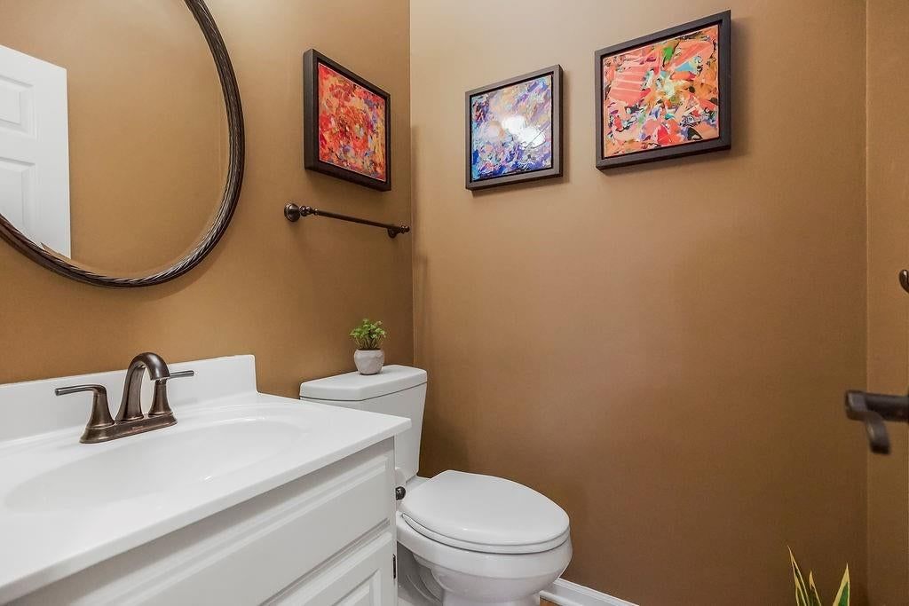 7815 N Revere Drive — photo 13