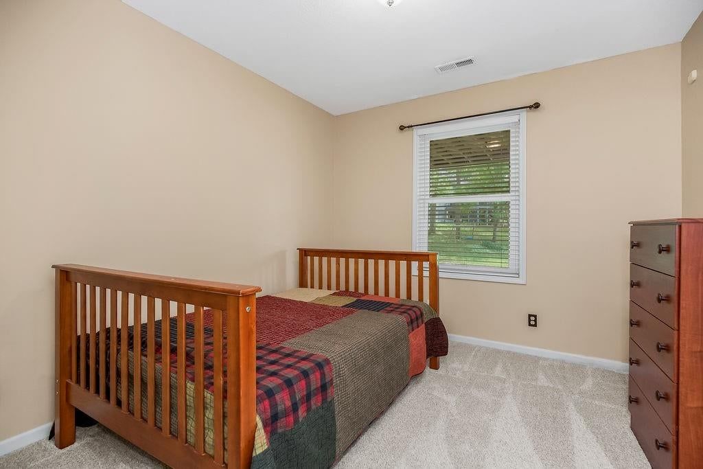 7815 N Revere Drive — photo 20