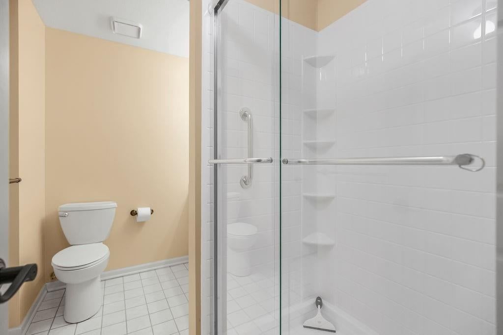 7815 N Revere Drive — photo 23
