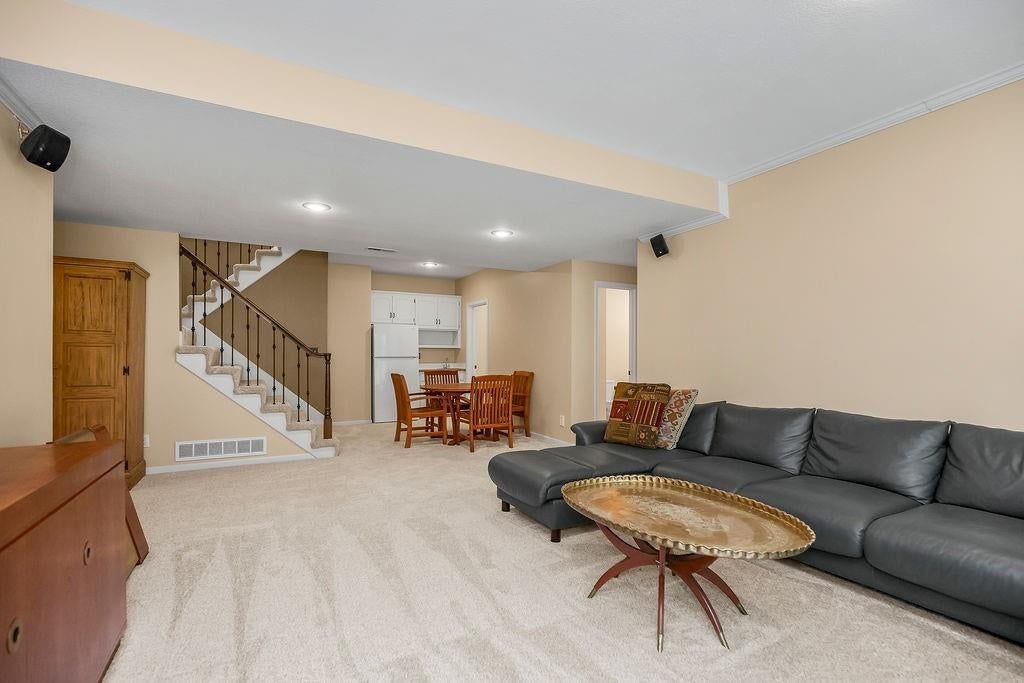 7815 N Revere Drive — photo 28
