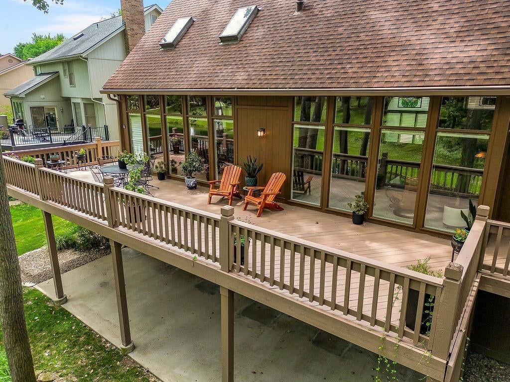 7815 N Revere Drive — photo 37