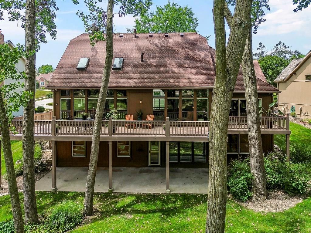 7815 N Revere Drive — photo 38