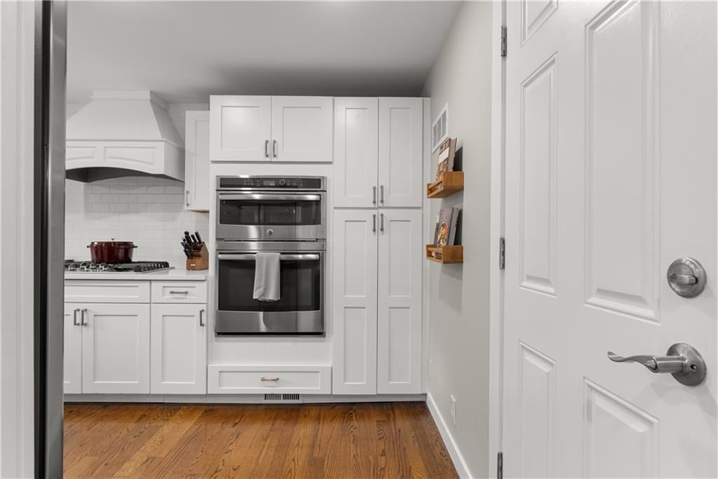 7410 Delmar Street — photo 10