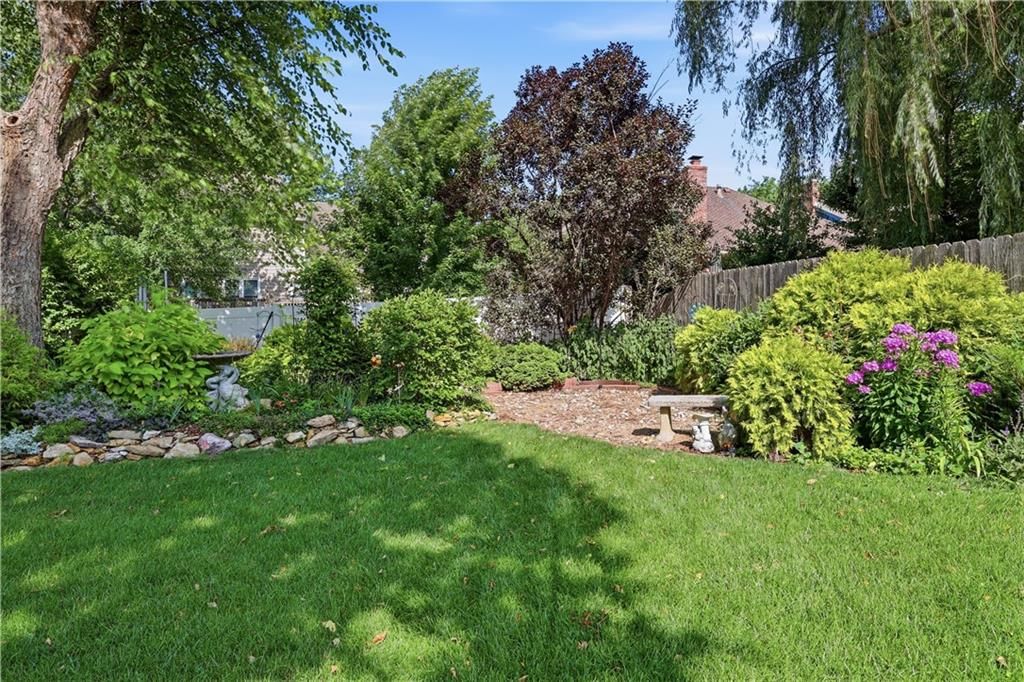 11724 Craig Street — photo 3
