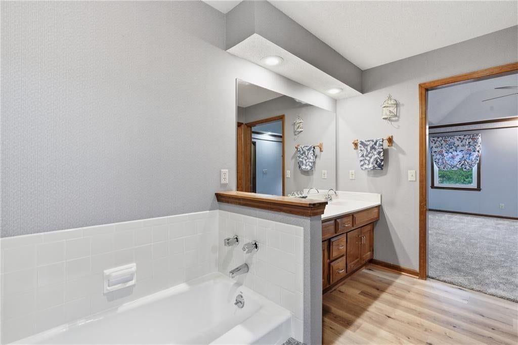 11724 Craig Street — photo 15