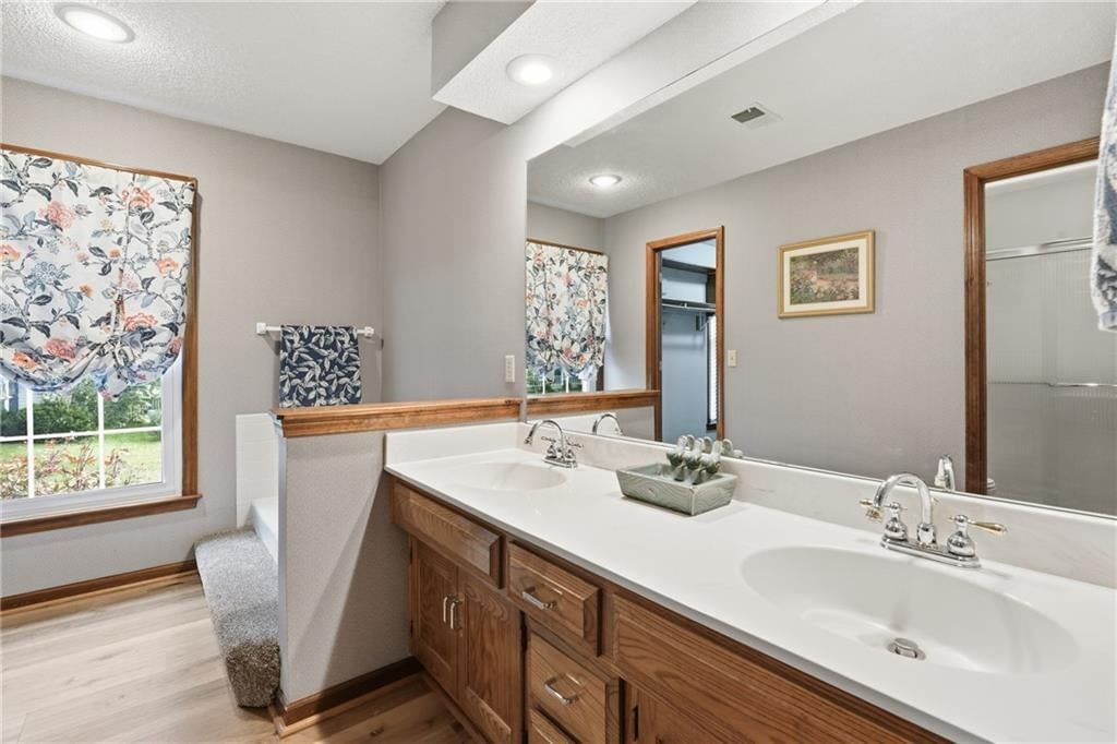 11724 Craig Street — photo 16