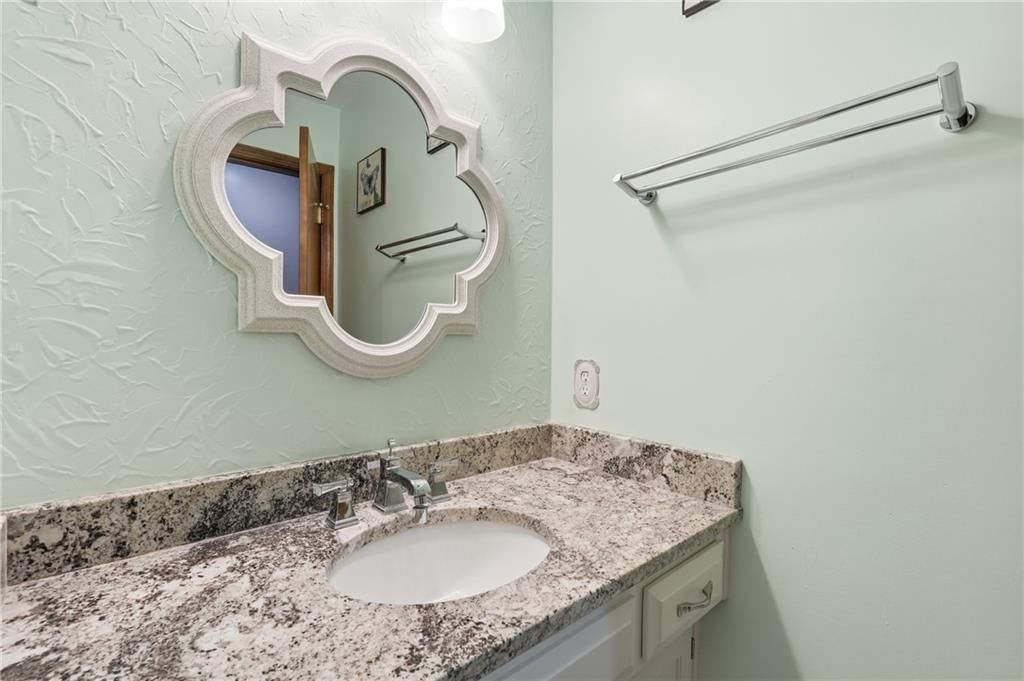 11724 Craig Street — photo 18