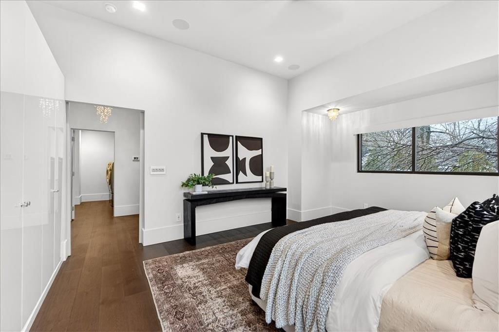 3906 W 69th Street — photo 24