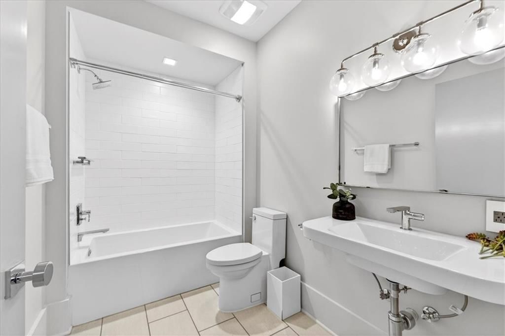 3906 W 69th Street — photo 33