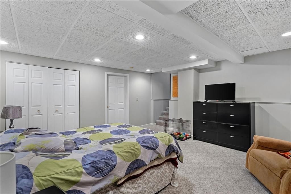 8002 W 147TH Terrace — photo 28