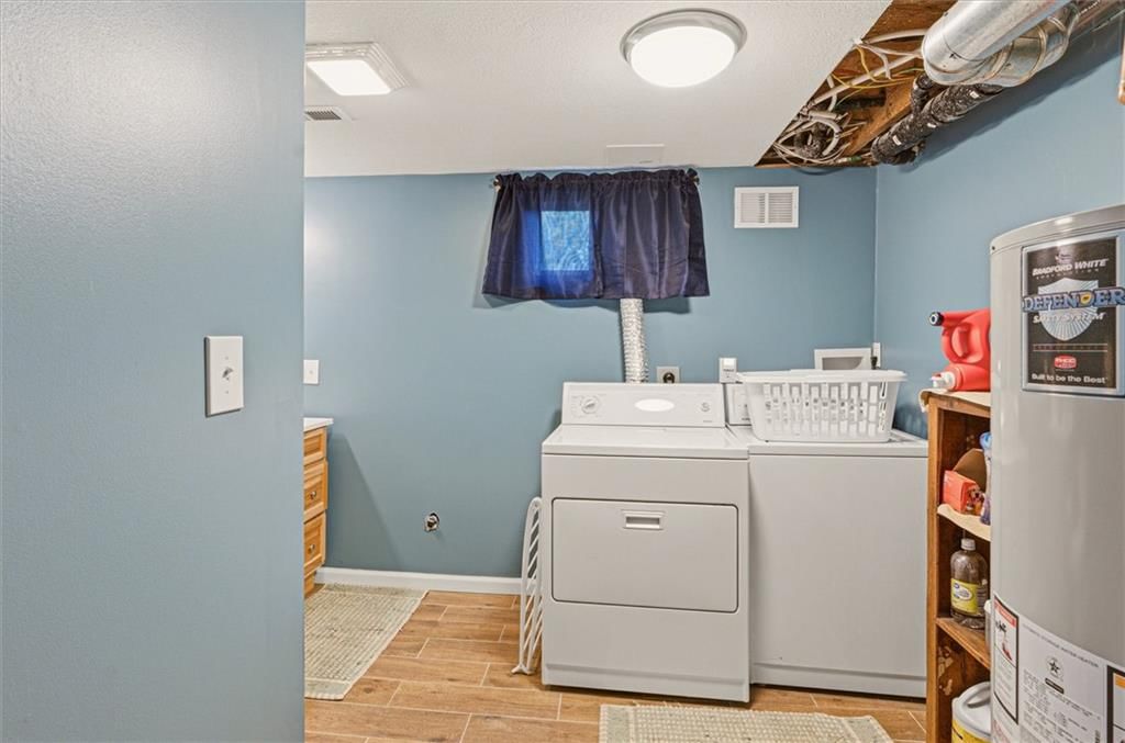 210 SE Circleview Drive — photo 19