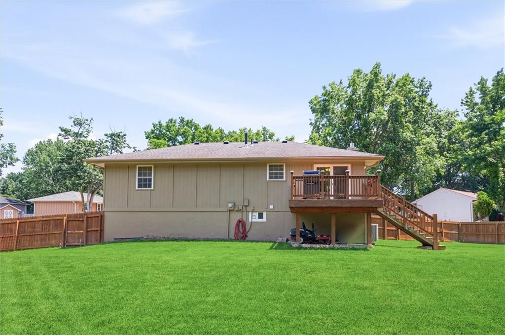 210 SE Circleview Drive — photo 28