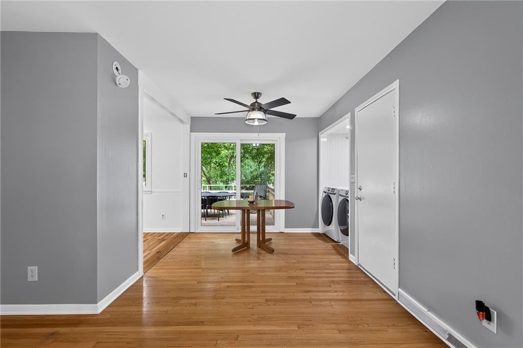 9255 Hemlock Street — photo 8