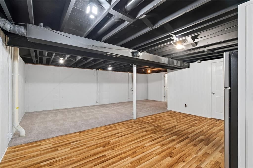 9255 Hemlock Street — photo 20