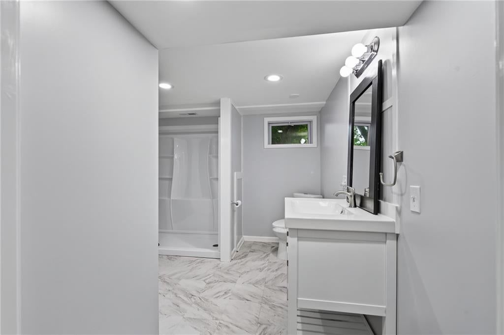 9255 Hemlock Street — photo 26
