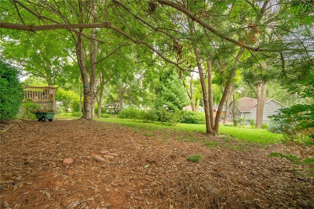 9255 Hemlock Street — photo 29