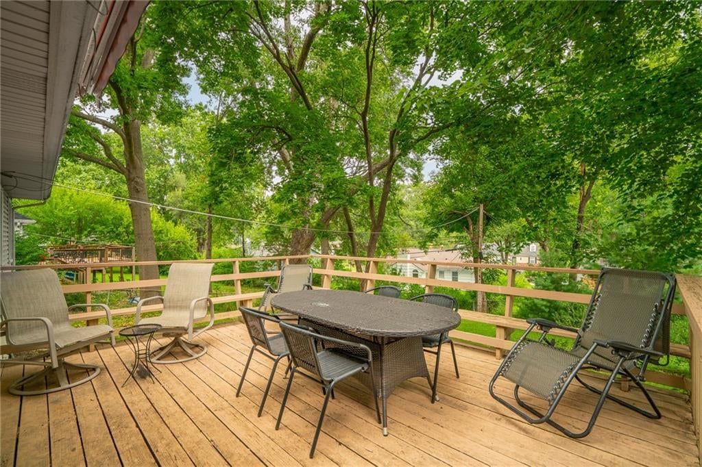 9255 Hemlock Street — photo 32