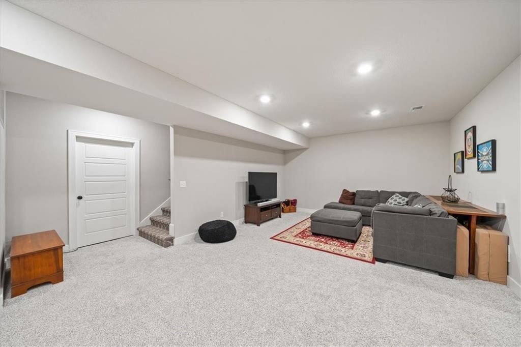 13316 W 181st Place — photo 35