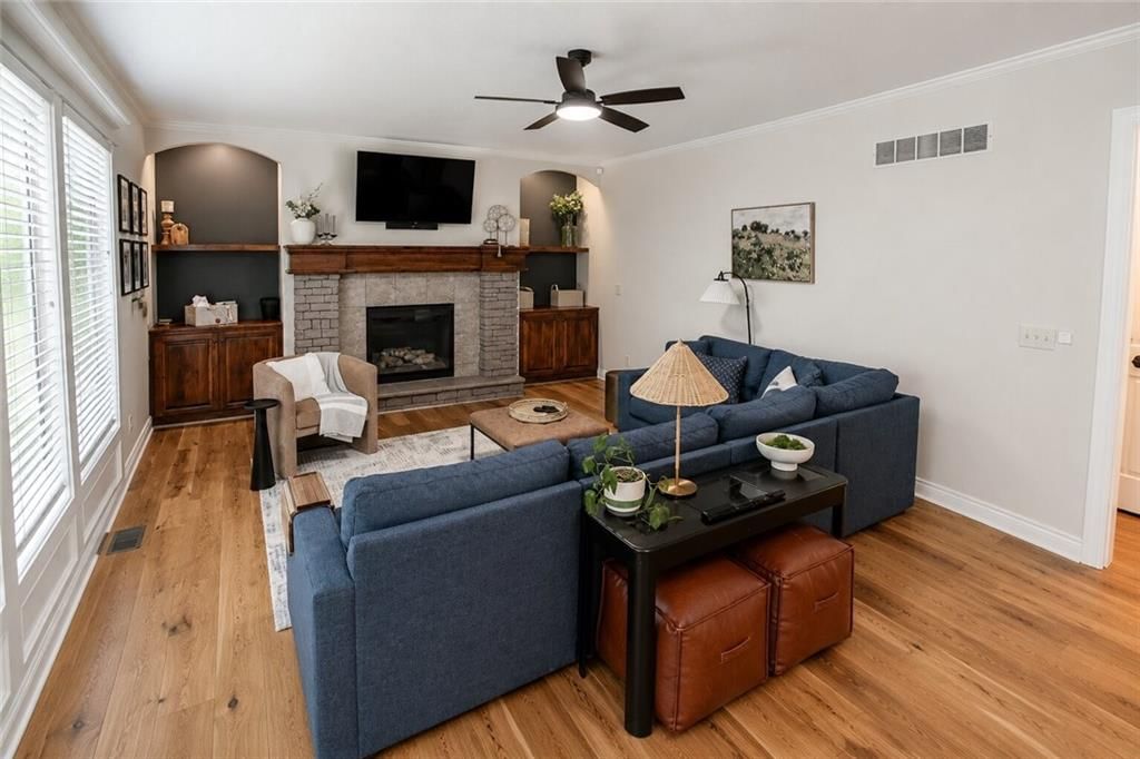 1304 Aberdeen Circle — photo 11