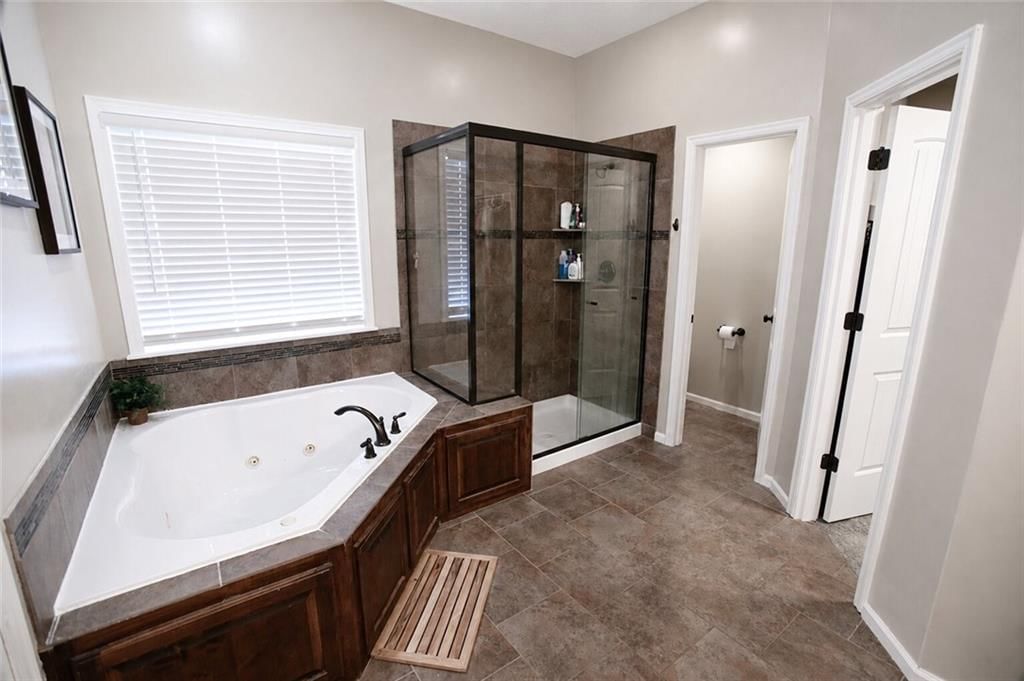 1304 Aberdeen Circle — photo 30